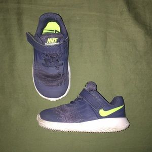Toddler Boy NIKE shoes.